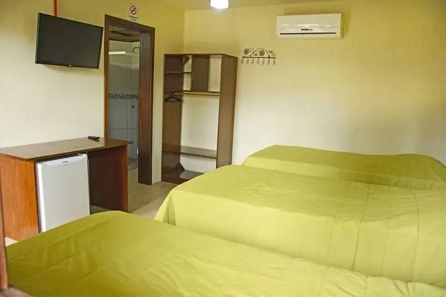 Basic Tek Büyük veya İki Ayrı Yataklı Oda