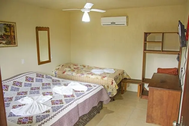 Basic Tek Büyük veya İki Ayrı Yataklı Oda