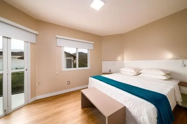 Apart Daire, Kısmi Deniz Manzaralı