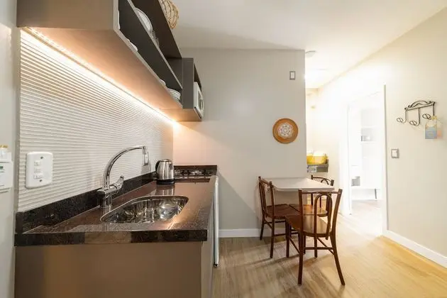 Apart Daire, Kısmi Deniz Manzaralı