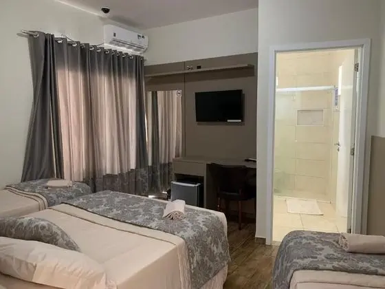 Deluxe Dört Kişilik Oda