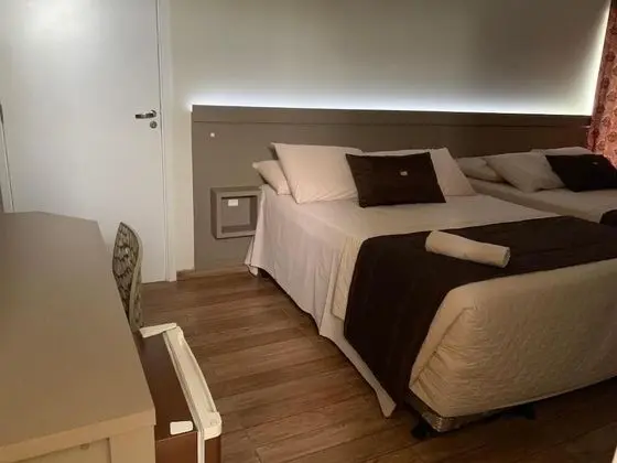 Deluxe Dört Kişilik Oda