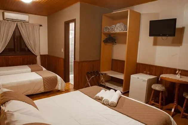 Standard Üç Kişilik Oda