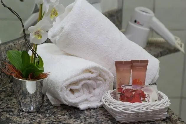 Superior Üç Kişilik Oda, Bahçe Manzaralı