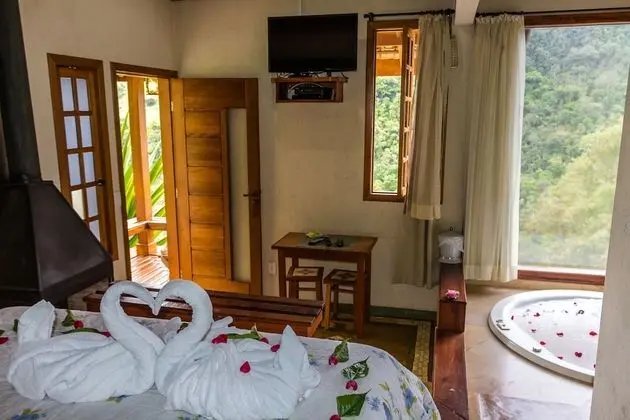 Chalé com Hidro - Vista Vale