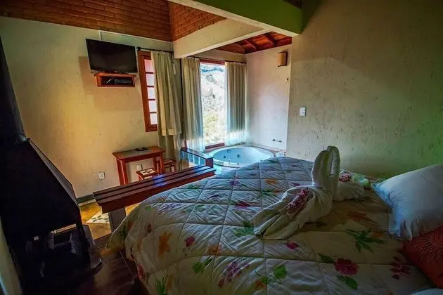 Chalé com Hidro - Vista Vale