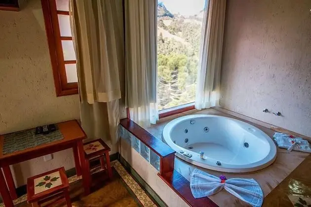 Chalé com Hidro - Vista Vale