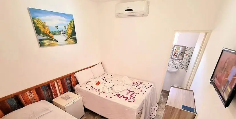 Üç Kişilik Oda