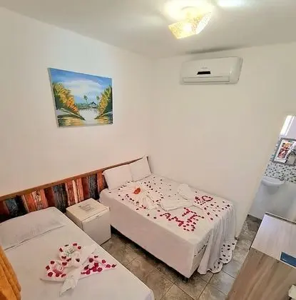 Üç Kişilik Oda