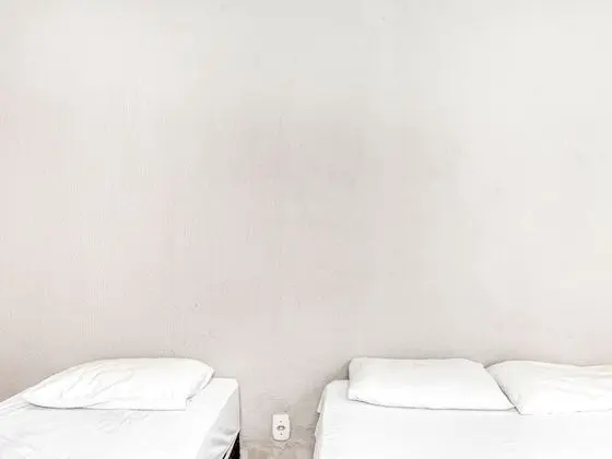 Üç Kişilik Oda, Birden Çok Yatak