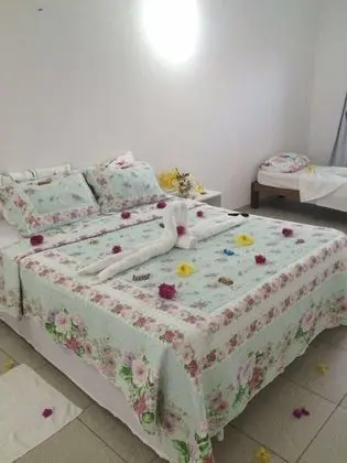 Superior Büyük Yataklı Tek Kişilik Oda, Birden Çok Yatak, Plaj Manzaralı, Denize Sıfır