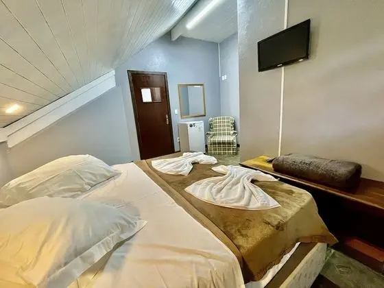 Tek Büyük Yataklı Oda