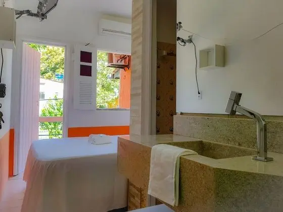Tek Büyük Yataklı Oda, Balkon