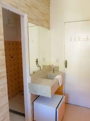 Tek Büyük Yataklı Oda, Balkon