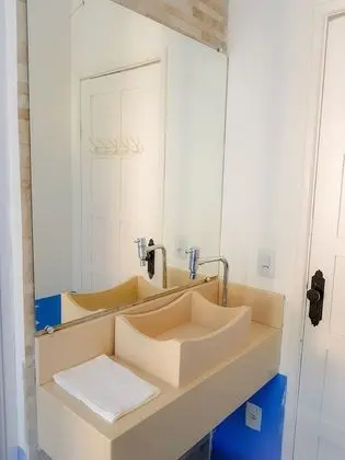 Tek Büyük Yataklı Oda, Balkon