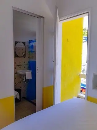 Üç Kişilik Oda