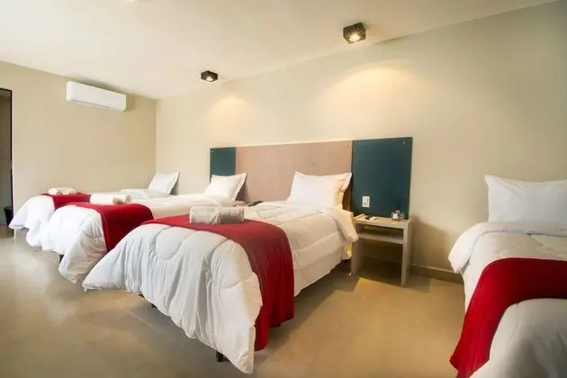 Standard Dört Kişilik Oda