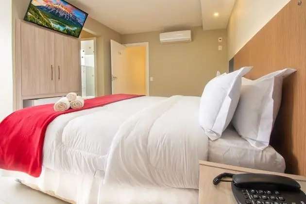 Standard Tek Büyük Yataklı Oda