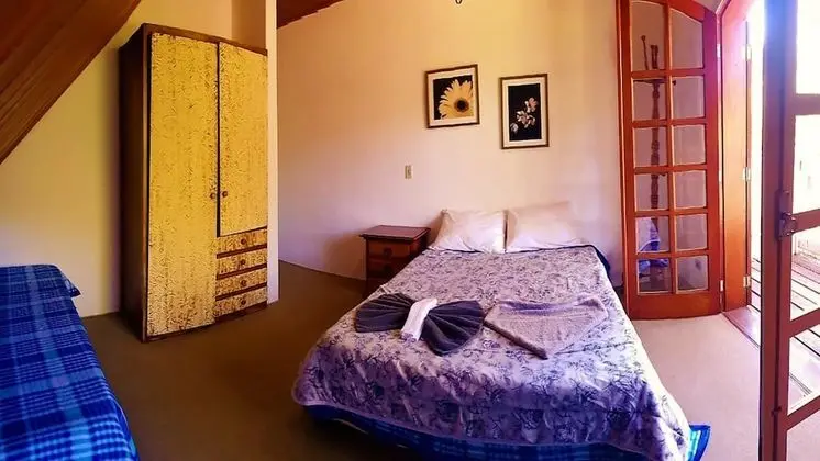 Tek Büyük veya İki Ayrı Yataklı Oda, Dağ Manzaralı