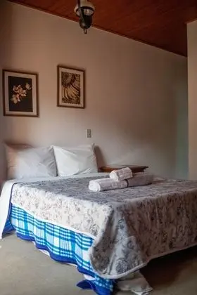 Üç Kişilik Oda, Dağ Manzaralı