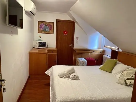 Tek Büyük Yataklı Oda