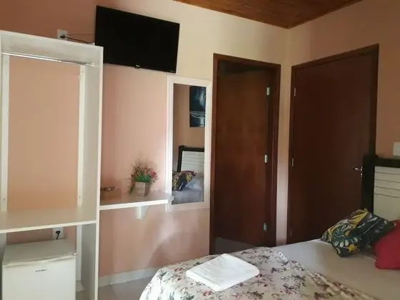 Üç Kişilik Oda