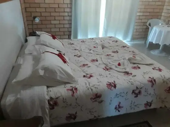 Family Tek Büyük Yataklı Oda