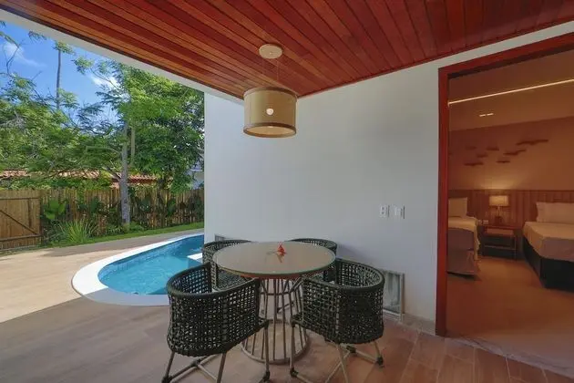 Grand Suíte Jardim com Piscina Privativa