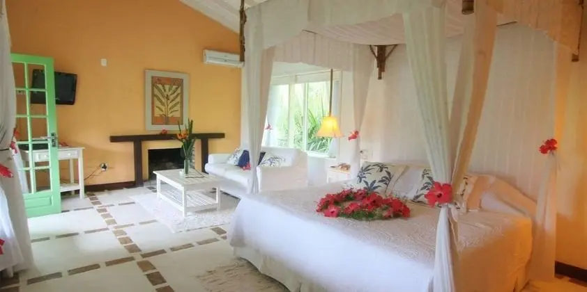 Deluxe Bungalov (Coral)