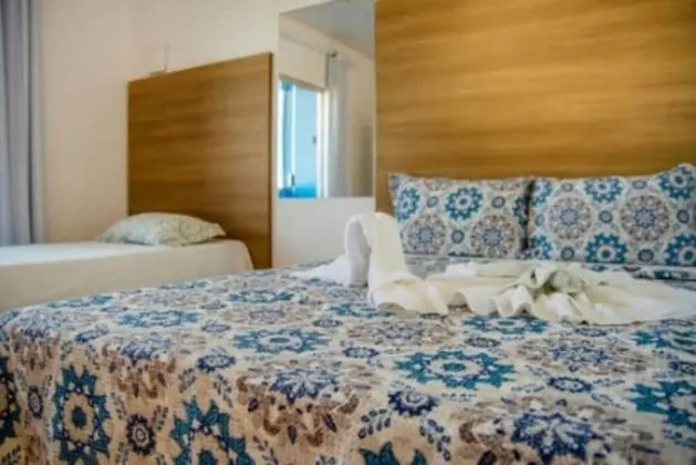 Tek Büyük Yataklı Oda, Balkon, Deniz Manzaralı