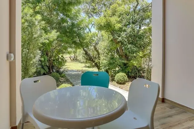 Quarto Duplo Luxo Térreo