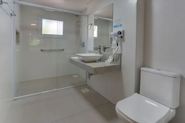 Quarto Duplo Luxo Térreo