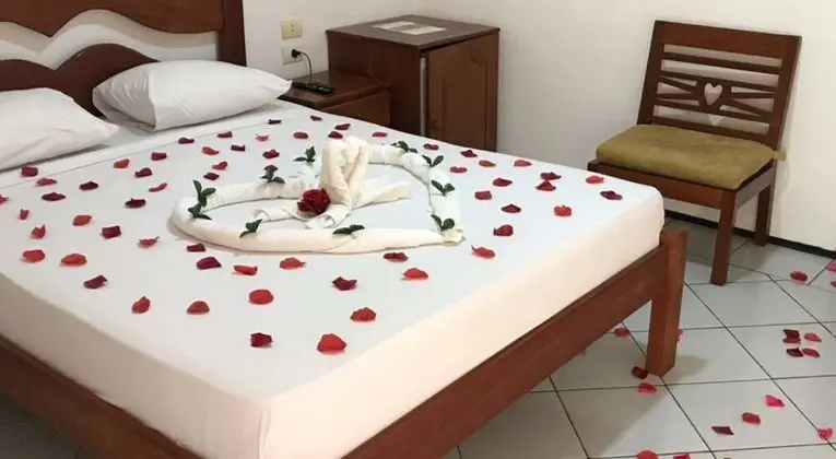 Tek Büyük veya İki Ayrı Yataklı Oda, 1 Çift Kişilik Yatak