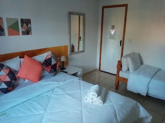 Basic Üç Kişilik Oda