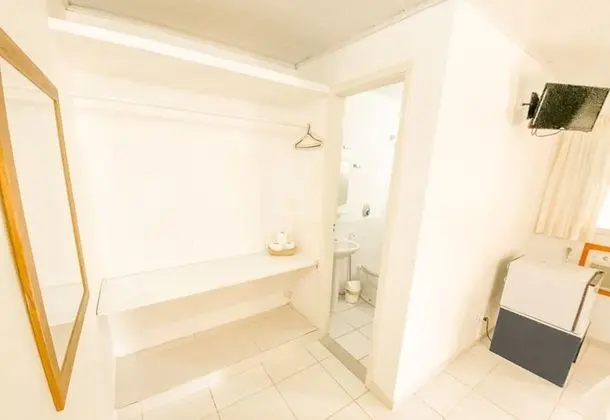 Economy Tek Büyük veya İki Ayrı Yataklı Oda