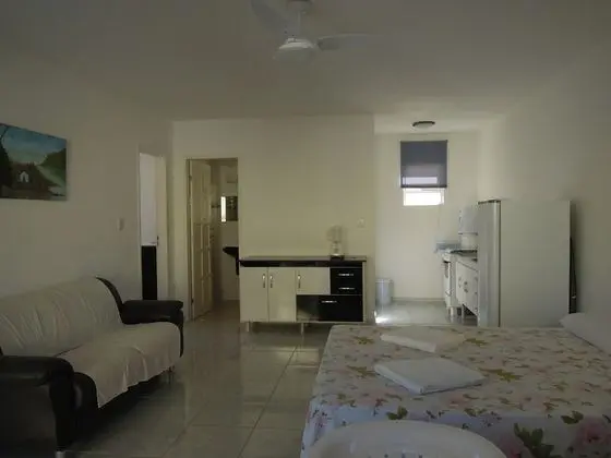 Apart Daire, Havuz Manzaralı