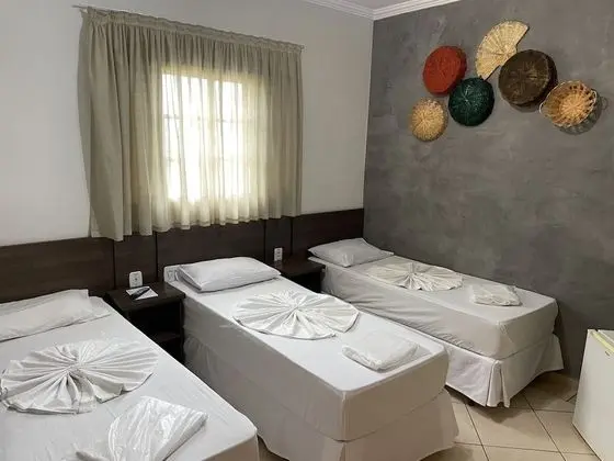 Standard Üç Kişilik Oda