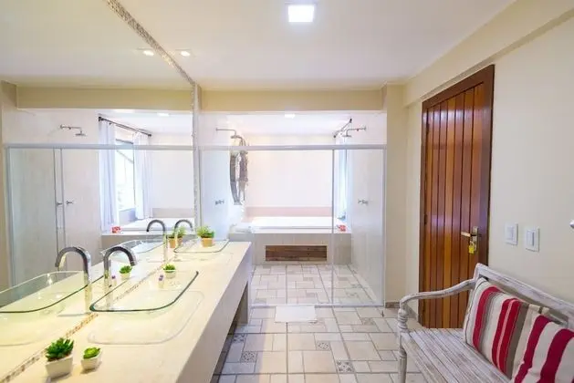 Premium Dört Kişilik Oda, Sıcak Su Havuzu, Deniz Manzaralı