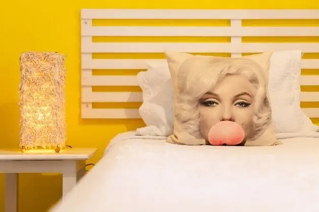 Standard Tek Büyük veya İki Ayrı Yataklı Oda