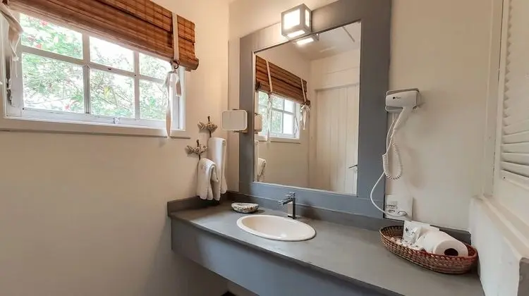 Deluxe Üç Kişilik Oda