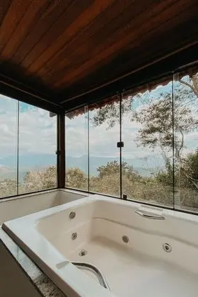 Junior Tek Büyük Yataklı Oda