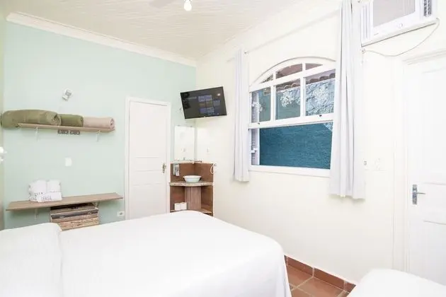 Üç Kişilik Oda