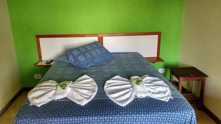 Üç Kişilik Oda