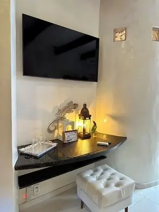 Romantic Oda, Havuz Manzaralı