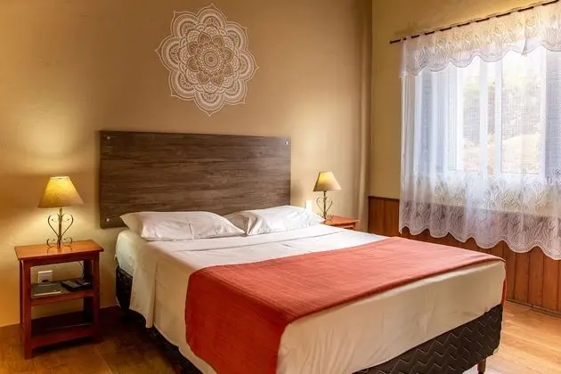 Standard Tek Büyük veya İki Ayrı Yataklı Oda