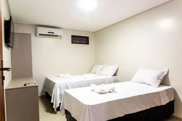 Üç Kişilik Oda