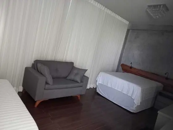 Deluxe Dört Kişilik Oda
