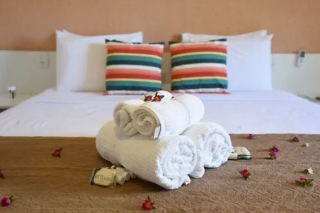 Üç Kişilik Oda, Birden Çok Yatak, Sigara İçilmez