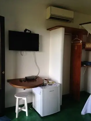 Standard Double or Twin Room, Multiple Beds, Balcony, Partial Sea View