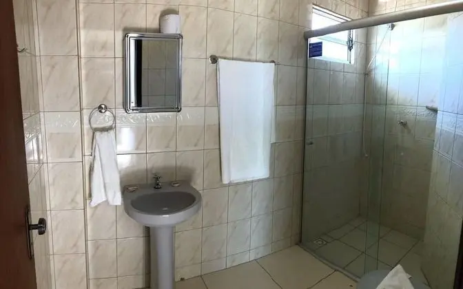 Tek Büyük Yataklı Oda, 1 Çift Kişilik Yatak